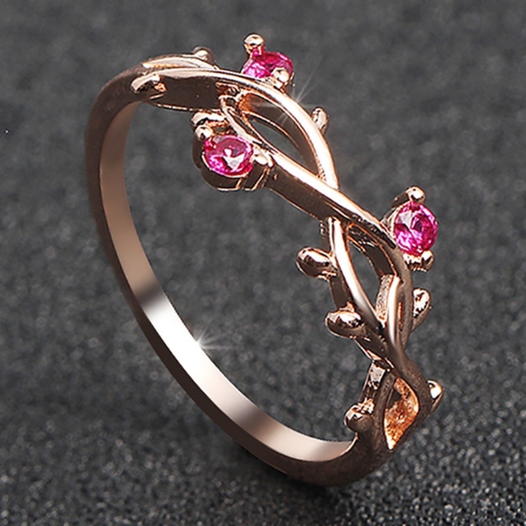 18k Rose Gold Ruby Twist Vine Cocktail Ring - Picture 3 of 6